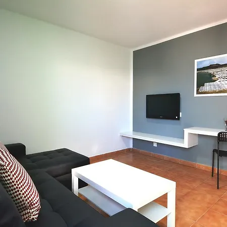 Plus Lanza 2 Share Pool Pdc! * Puerto del Carmen (Lanzarote)
